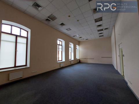 комерційна за адресою Бульварно-Кудрявська вул. (Воровського), 24
