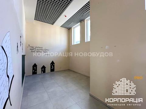 комерційна за адресою Хіри, 4
