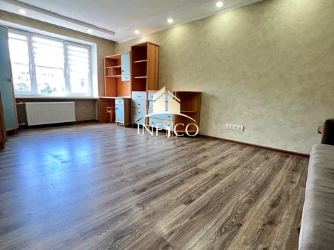 квартира за адресою Грибоєдова, 63