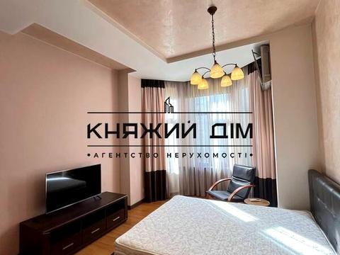 квартира за адресою Саксаганського вул., 12-А