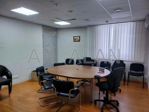 комерційна за адресою Тараса Шевченка бульв., 33-Б