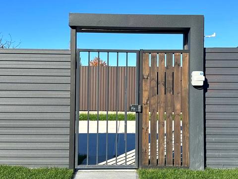 дом по адресу Іванковичі