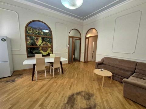 квартира по адресу Шота Руставели ул., 38