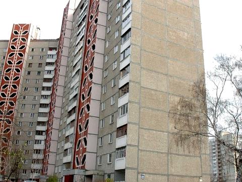 квартира за адресою Академіка Єфремова вул. (Командарма Уборевича), 20