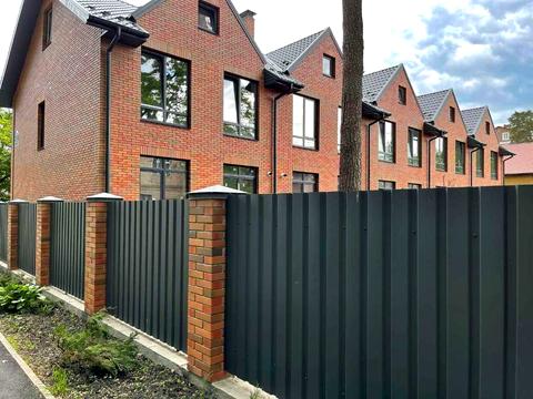 будинок за адресою Миколи Руденка вул. (Руденка)