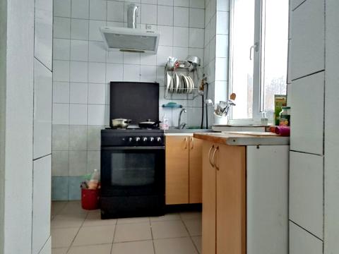 будинок за адресою Валерія Лобановського просп. (Червонозоряний)