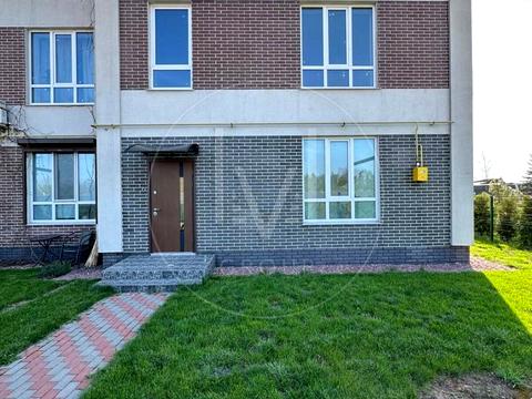 будинок за адресою Центральна вул., 49