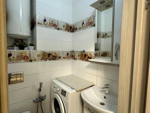 квартира за адресою Дніпровська набережна вул., 14