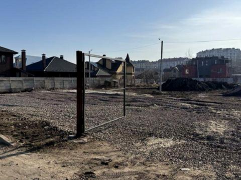 ділянка за адресою Яблунева вул., 16