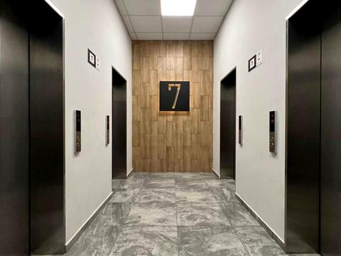 коммерческая по адресу Кловский спуск, 7a
