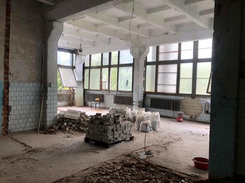 комерційна за адресою Базавлуцька вул., 107