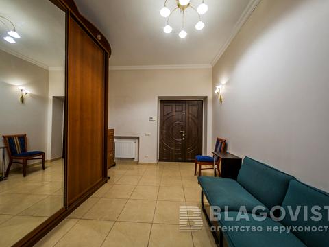 будинок за адресою Військова вул.