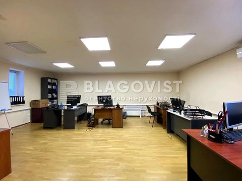 коммерческая по адресу Святошинская ул., 4