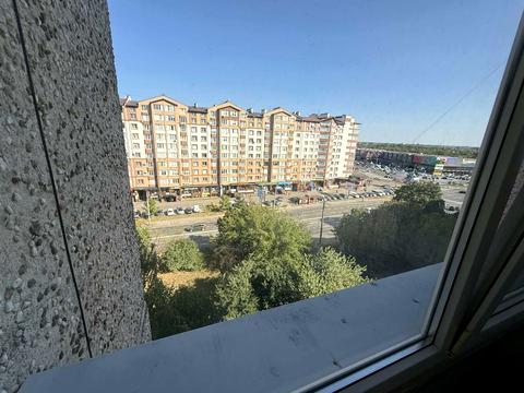 комната по адресу Івана Павла2, 27