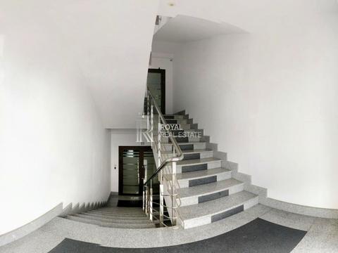 комерційна за адресою Київ, Науки просп., 42-Б