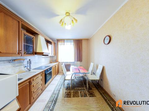 квартира по адресу Верховинная ул., 91