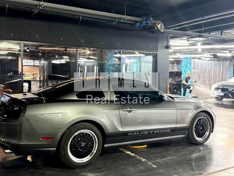 паркомісце за адресою Андрія Верхогляда вул. (Михайла Драгомирова), 4б