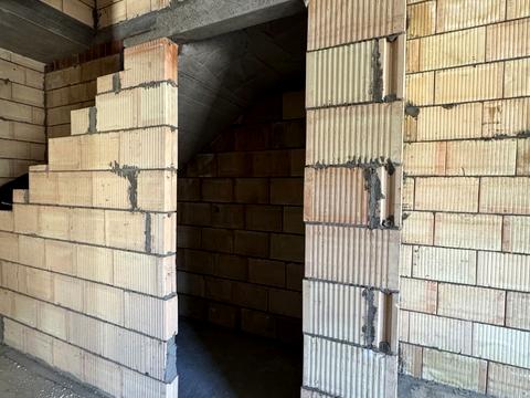 будинок за адресою Зоряна вул.