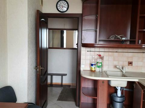 квартира за адресою Левка Лук'яненка вул. (Маршала Тимошенка), 3