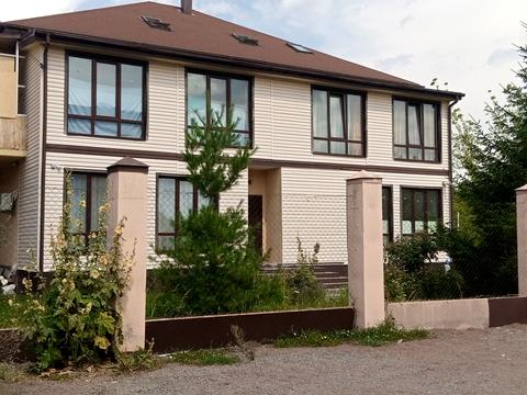 квартира за адресою Салютна вул., 21