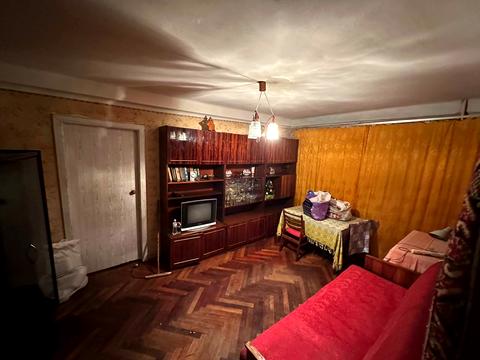 квартира за адресою Дніпровська вул., 8