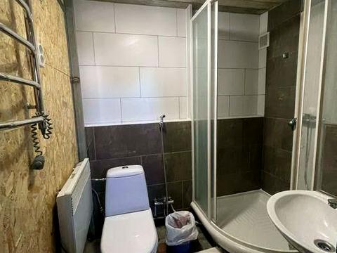 квартира за адресою Кам'янецька вул., 10