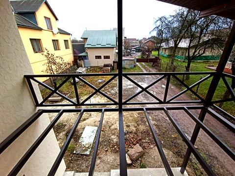 будинок за адресою Євгена Коновальця вул.