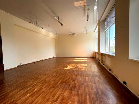 комерційна за адресою Салтівське шосе, 8