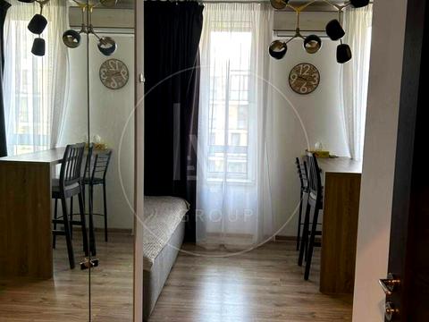 квартира за адресою Київ, Салютна вул., 2