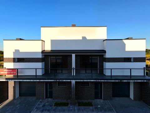 дом по адресу Князя Романа ул., 1