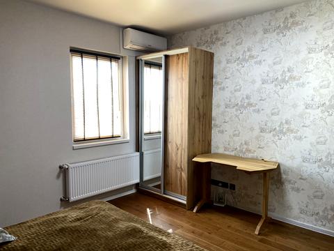 будинок за адресою Русанівські сади вул., 7