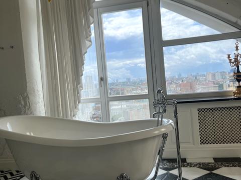 квартира за адресою Кропивницького вул., 8