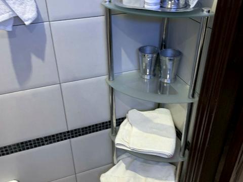 квартира за адресою Анни Ахматової вул., 13-Б