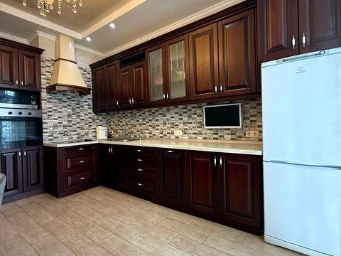 квартира за адресою Андрія Верхогляда вул. (Михайла Драгомирова), 20