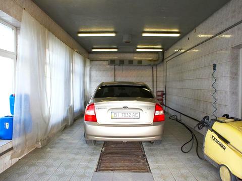 коммерческая по адресу 1-а Промислова ул., 38