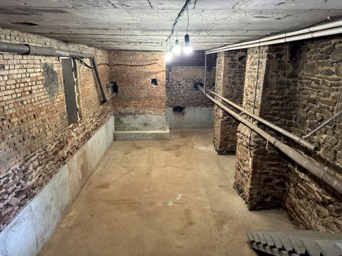коммерческая по адресу Почтовый просп. (Карла Маркса), 48
