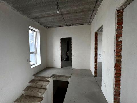 будинок за адресою Сергія Голубєва