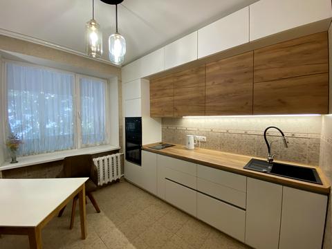 квартира за адресою Тарасівська вул., 21