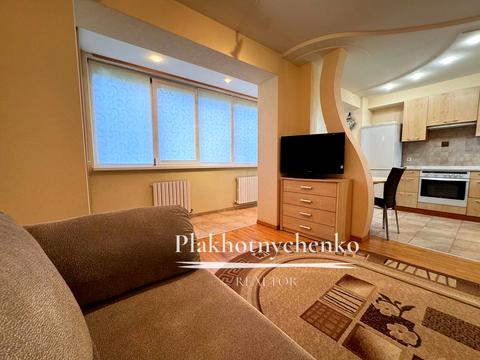 квартира за адресою Менахем-Мендл Шнеєрсона вул. (Мініна), 7
