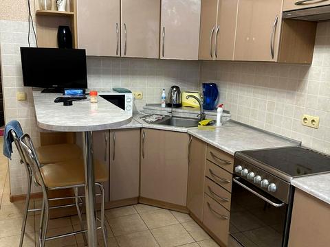 квартира за адресою Академіка Корольова вул., 24