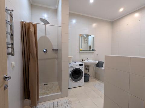 квартира за адресою Незалежності вул., 8г