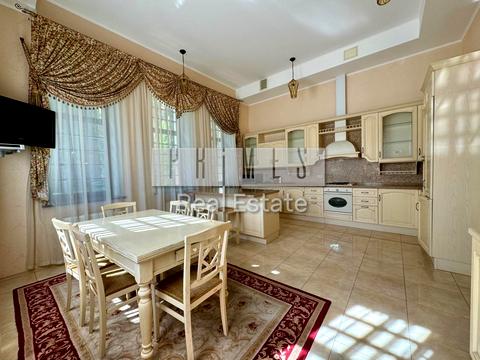 дом по адресу Осенняя ул.