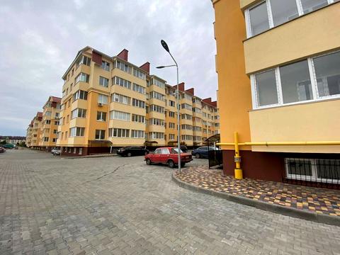 комерційна за адресою Тарасівська, 25