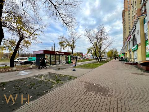 комерційна за адресою Гната Хоткевича вул. (Червоногвардійська), 8