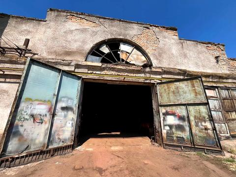 коммерческая по адресу Конституционная ул., 15