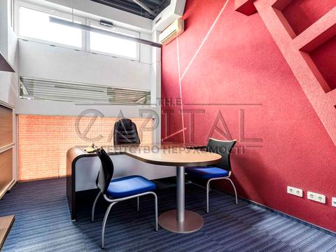 коммерческая по адресу Дегтяревская ул., 33Б