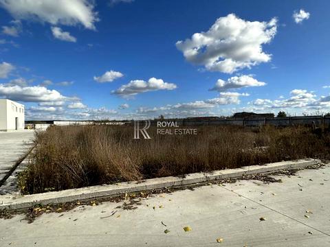 комерційна за адресою Кленова, 1