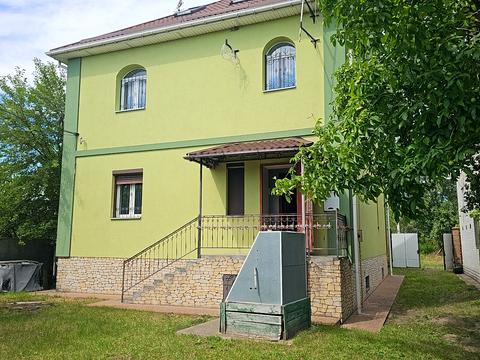 будинок за адресою Переяславська вул.