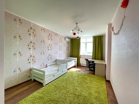 квартира по адресу Семьи Кульженков ул. (Дегтяренко Петра), 33