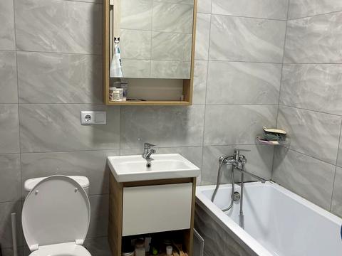 квартира за адресою Козакевича вул., 25